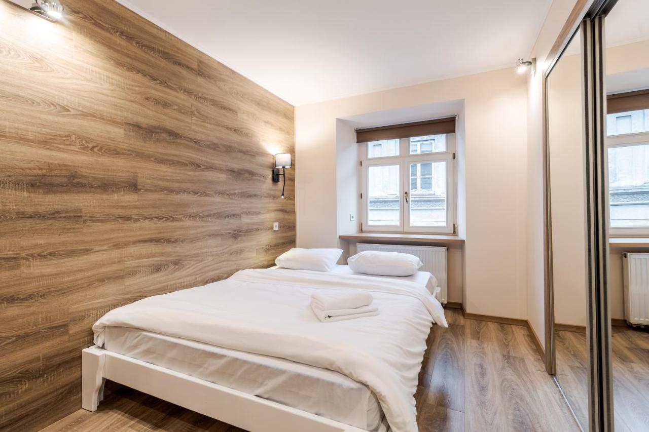 Staroevreyska Timber Apartment إلفيف المظهر الخارجي الصورة